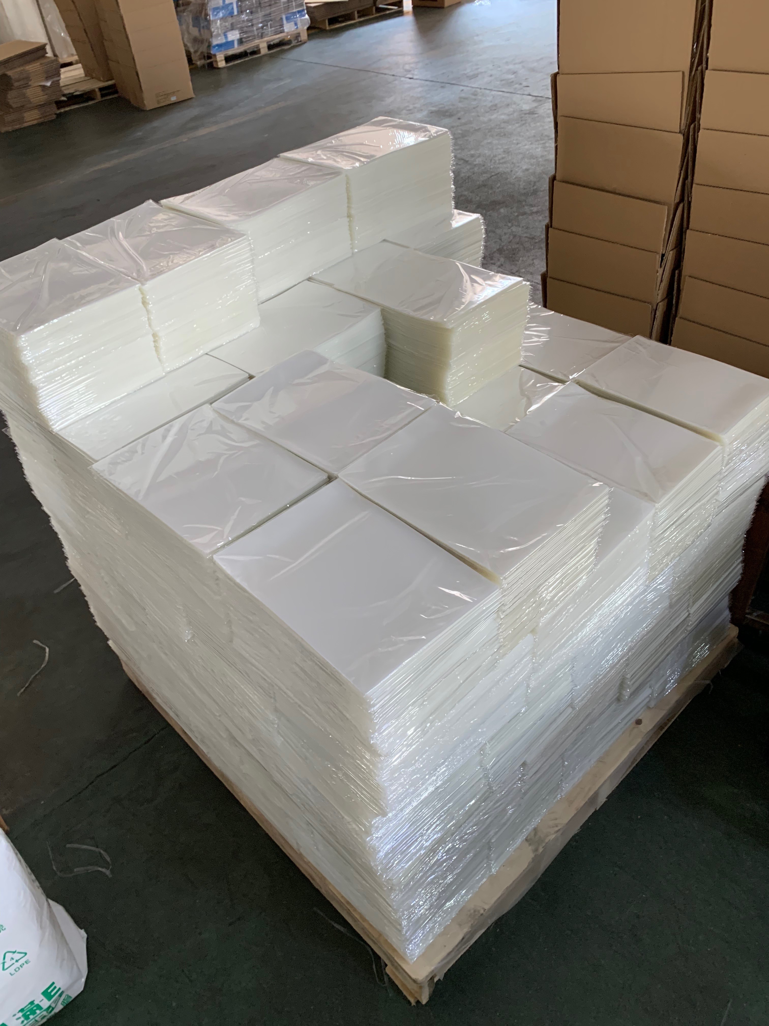 A4 75MIC 125MIC laminating pouch film laminating pouches pouch