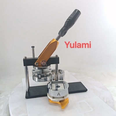 badge machine with round 44 & 58mm mold/moulds